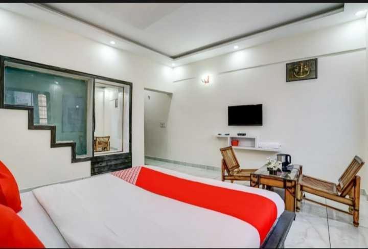 Hotel O Seventy Stay In Sohāna Esterno foto
